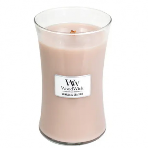 Ароматическая свеча с ароматом ванили и морской соли